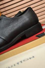 Picture of Louis Vuitton Shoes _SKULVsz38-45mnf057014346